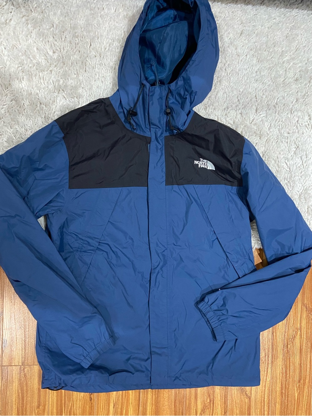 The North Face Men’s Navy and Black Hooded Rain Jacket